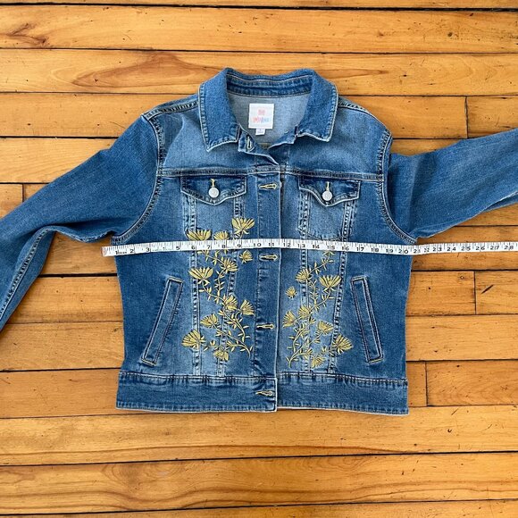 LuLaRoe Floral Embroidered Jaxon Denim Jacket, Size Large - Picture 11 of 12